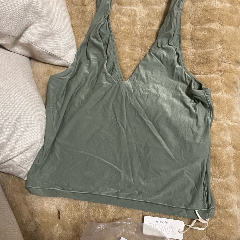 Smoothies aerie Green Sleeveless Top